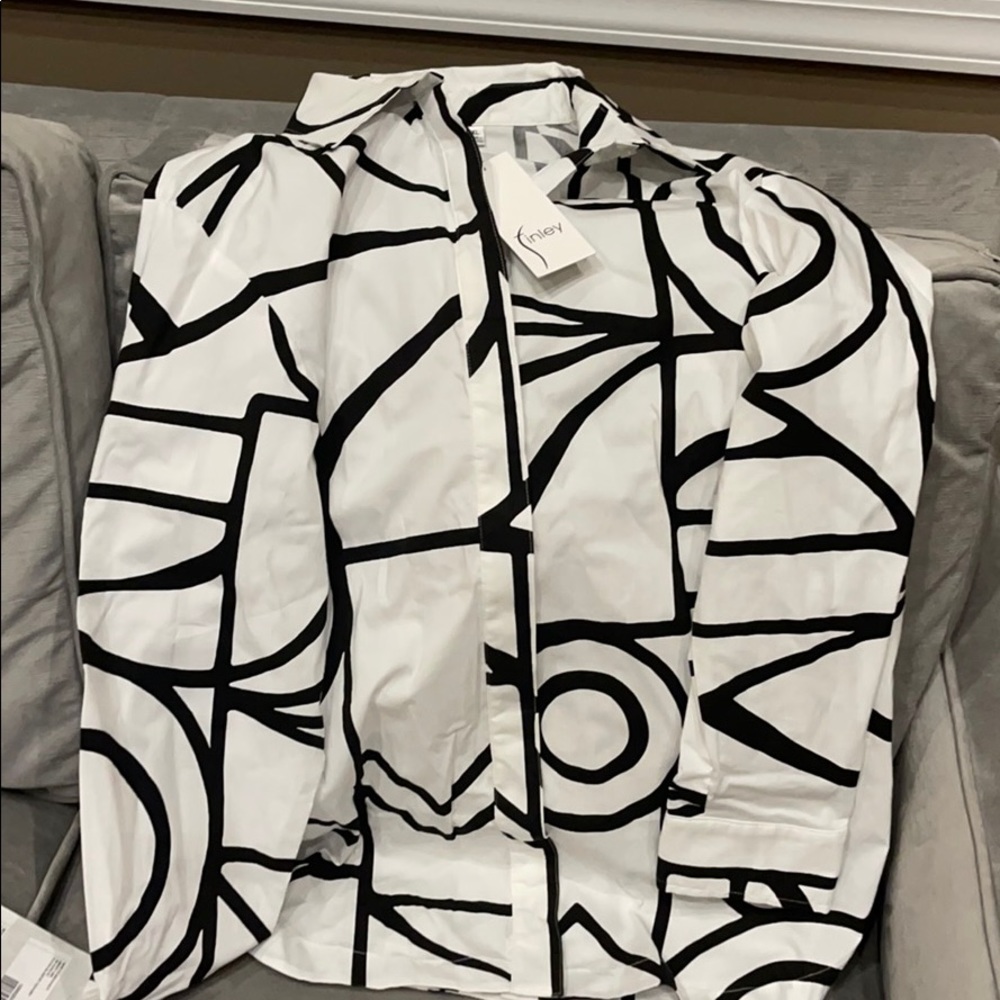 WOMENS XL BUTTON DOWN BRAND NEW